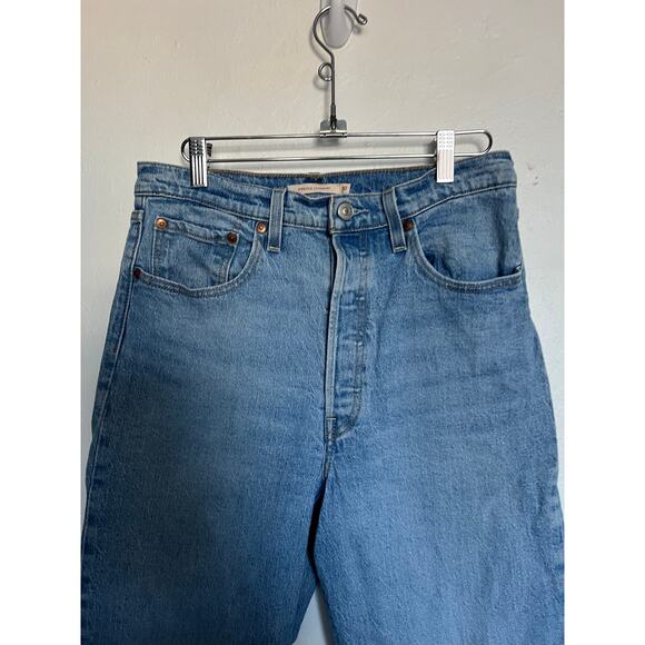 Levi's Jeans Womens Sz 30 Ribcage Straight Blue Cotton Denim High Rise - Picture 2 of 9